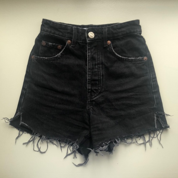 Zara Black Denim Shorts - Picture 1 of 3